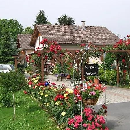 Gastehaus Kristall - Familie Gangl 4*