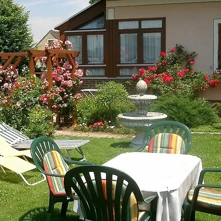 Guest house Gastehaus Kristall - Familie Gangl 4*