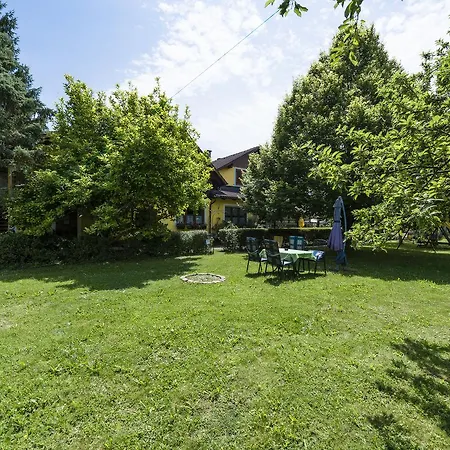 Gastehaus Kristall - Familie Gangl Guest house