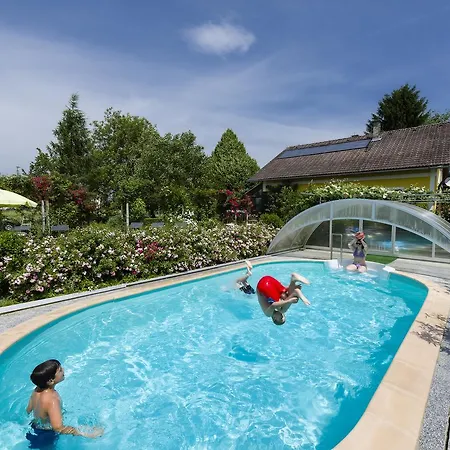 Gastehaus Kristall - Familie Gangl Guest house